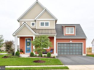 1403 Willow Creek Dr, Mount Joy, PA 17552