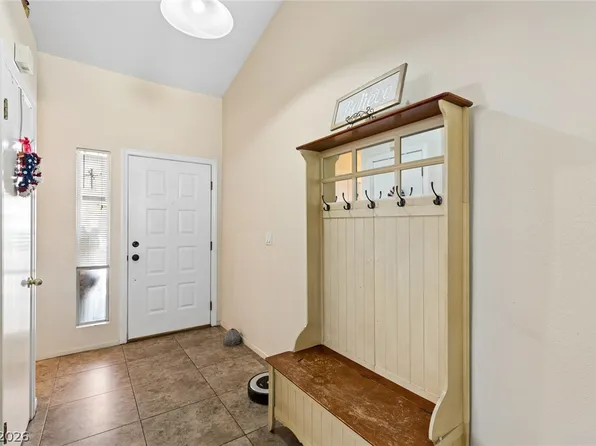 1747 Ashburn Dr, North Las Vegas, NV 89032