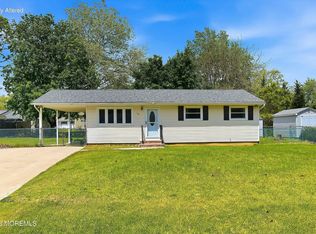 16 Beam Avenue, Jackson, NJ 08527