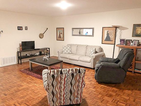 5th image of 3636 Taliluna Ave APT 209