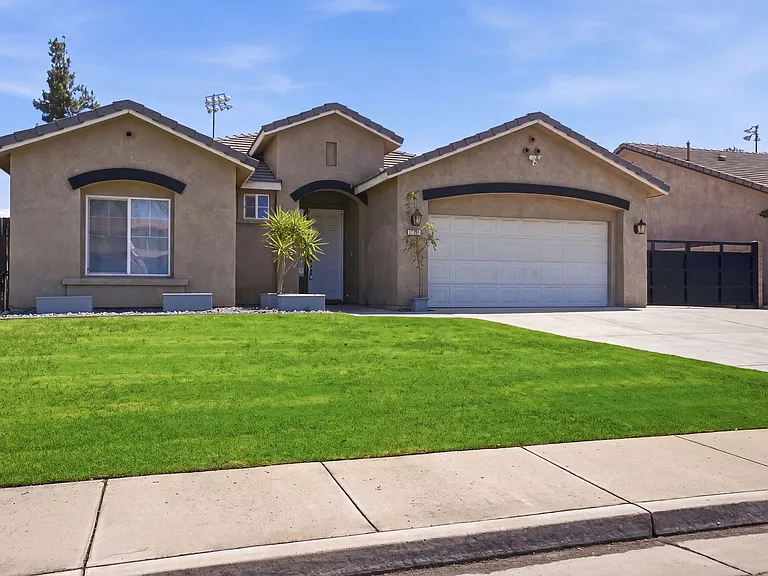 11505 Equinox Ave — Photo 35