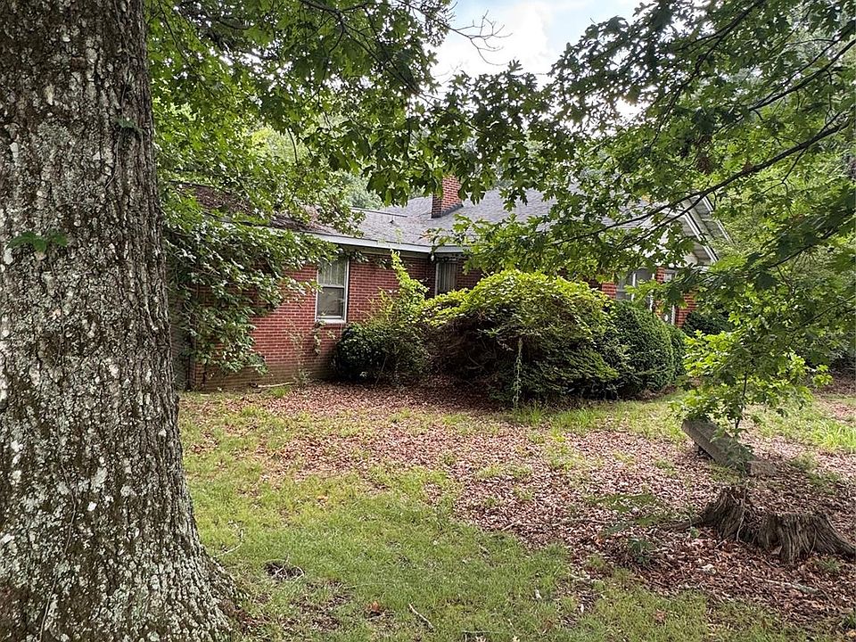 2nd image of 575 Concordia Church Rd