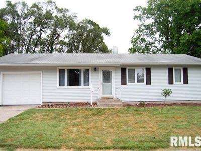 1428 E 35th St, Davenport, IA, 52807