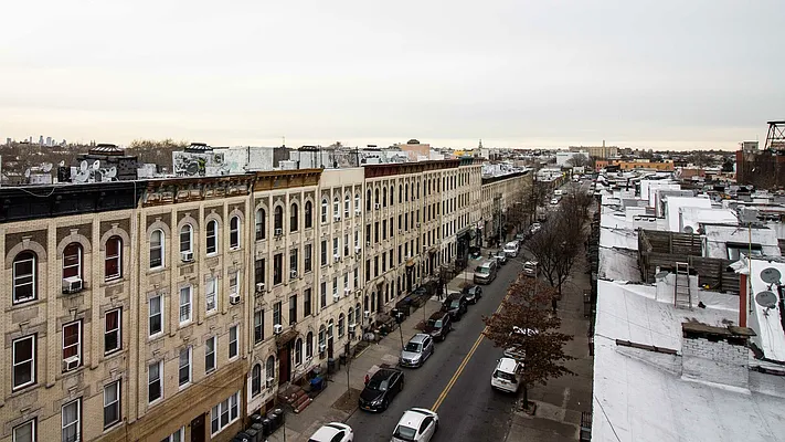 Rented by Nooklyn NYC LLC | media 11