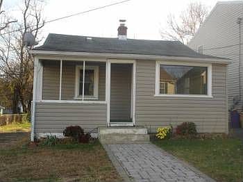 1st image of 407 Oaklawn Ave