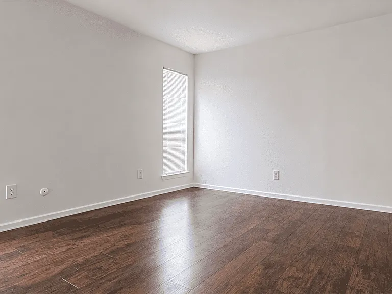 7313 Gulf Fwy #907 — Photo 5