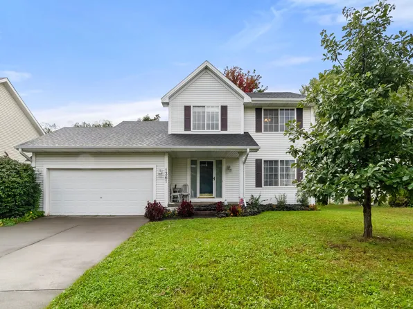 1361 S 50th Pl, West Des Moines, IA 50265