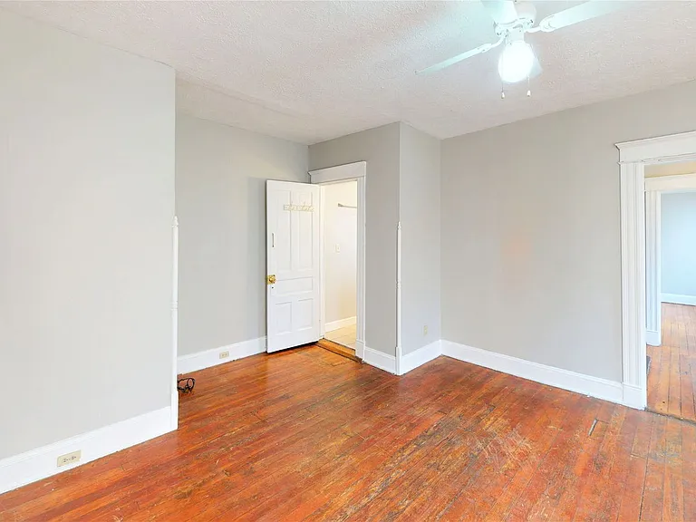 426 Ada St — Photo 8
