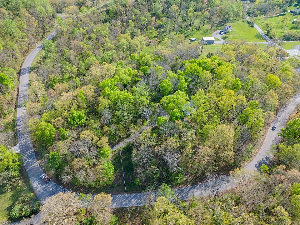 37th image of 1707 Sugar Ridge Rd