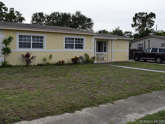 3rd image of 18920 NW 14th Ave