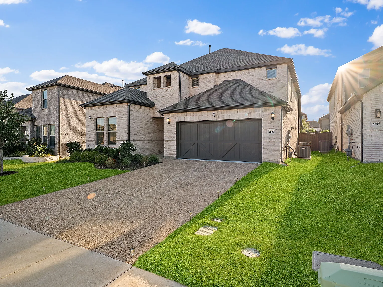 4 bed, 3135 sqft, $3,500 — Photo 3