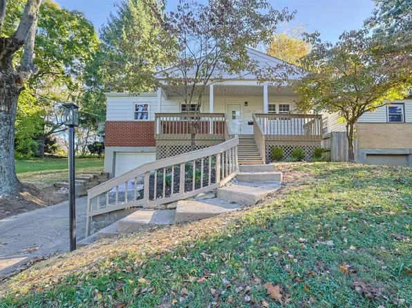 7472 Gracely Dr, Cincinnati, OH 45233