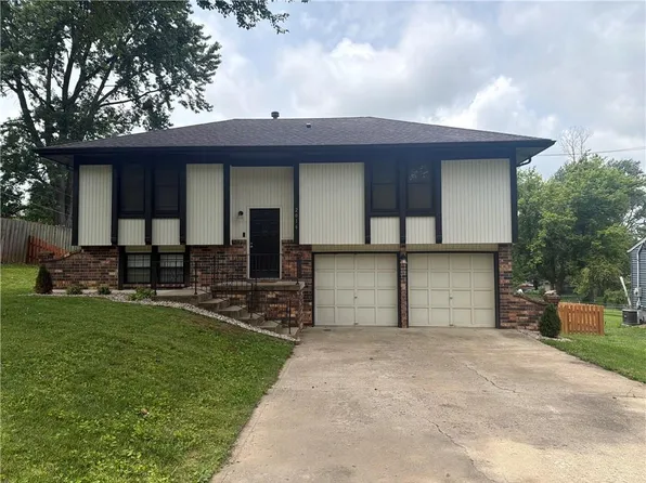 2016 N 85th St, Kansas City, KS 66109