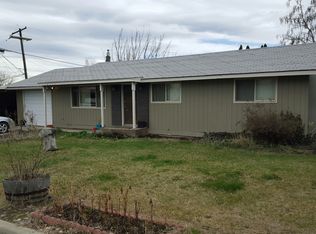 5210 Manor Dr, Yakima, WA 98901
