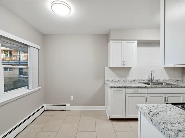 3838 W Sylvania Ave