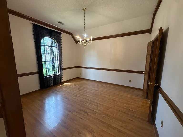 3444 Kenbridge Dr — Photo 7