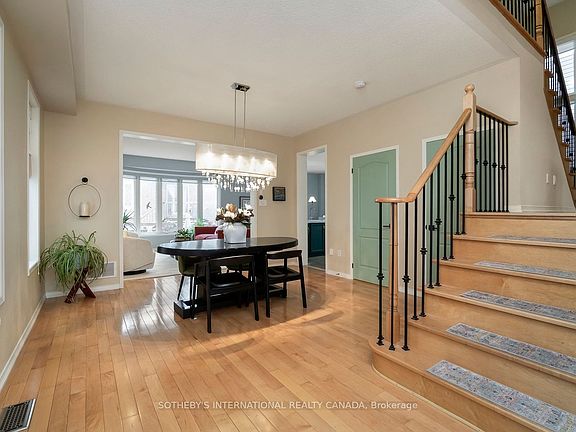 5th image of 114 Strandmore Cir