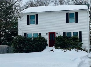 151 Dover Ave, East Providence, RI 02914