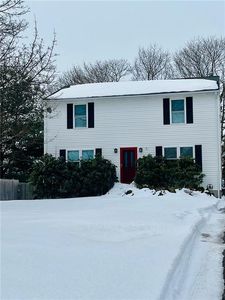 151 Dover Ave, East Providence, RI, 02914