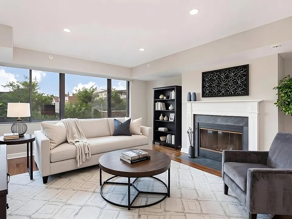 1633 Q Apartments
