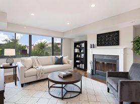 1633 Q Apartments