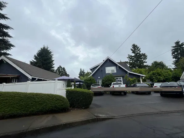 19840 SW Boones Ferry Rd, Tualatin, OR 97062