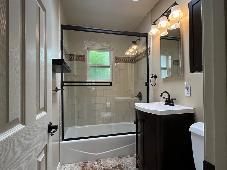 3735 W Sherringham Ave — Photo 12