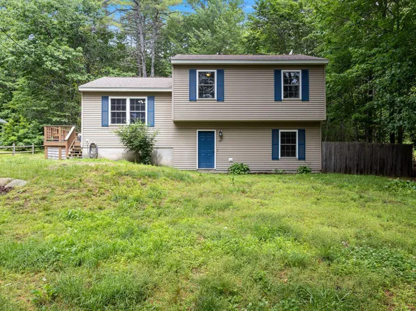 20 Swans Road, Raymond, ME 04071