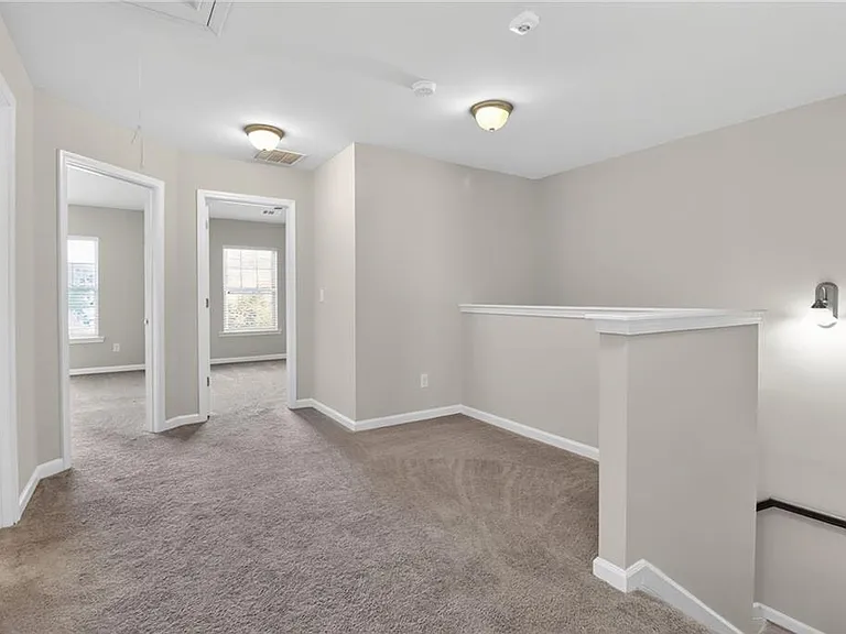 1542 Brookmere Way — Photo 15