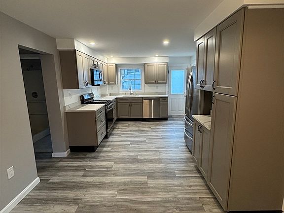 5th image of 18 Brimsmead St