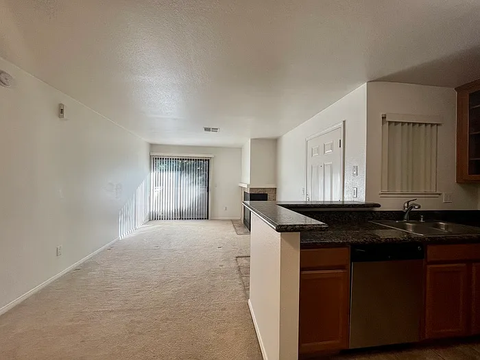 3715 Tallyho Dr #40 — Photo 6