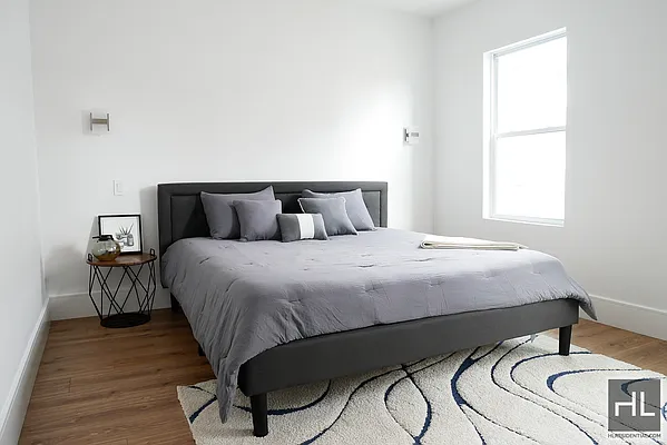 Rented by Highline Residential | media 37