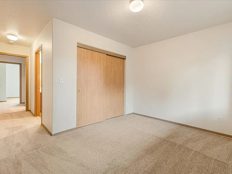 Dalton Park Apartments — Photo 21