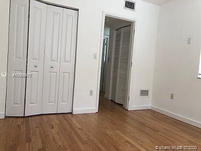 5th image of 531 NE 82nd Ter APT 5