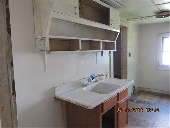 4th image of 313 - 315 Marlboro Ave