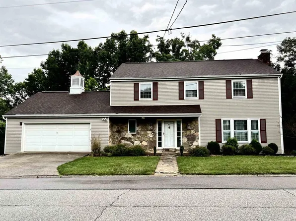 40 Hamill Rd, Huntington, WV 25701