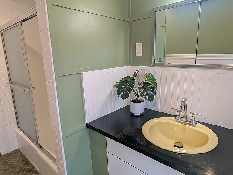 Bathroom 3rd floor