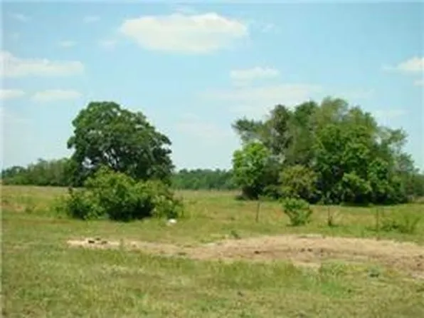 25 Highway Hwy, Folsom, LA 70437