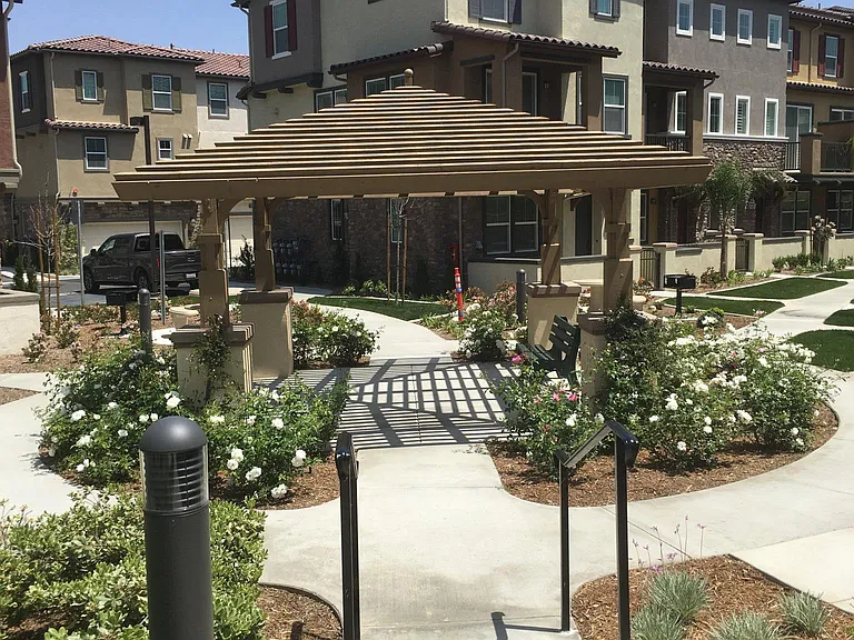 16152 Sereno Ln — Photo 3