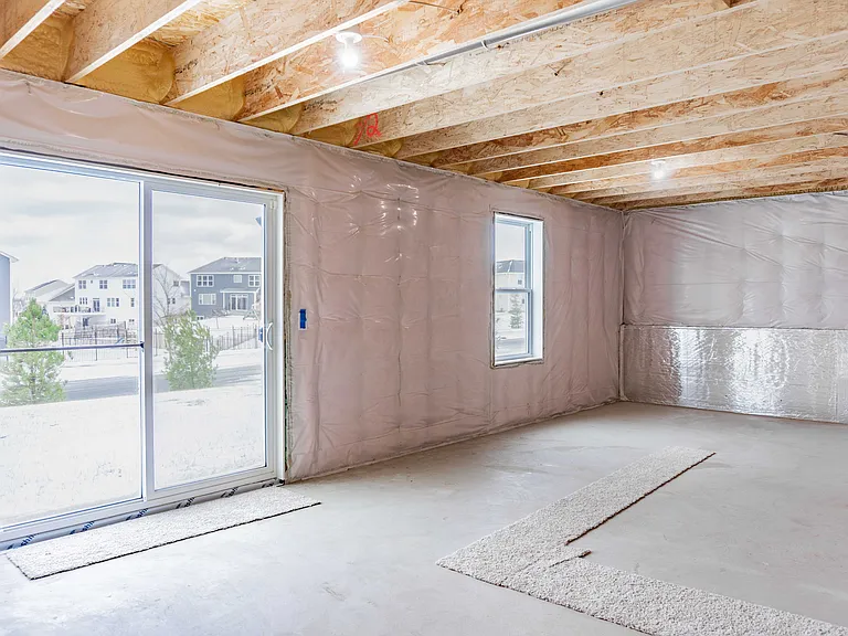 1430 Nutmeg Cir — Photo 41