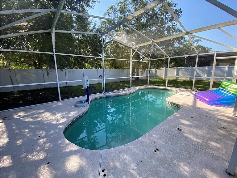 427 Fieldstream Blvd — Photo 8