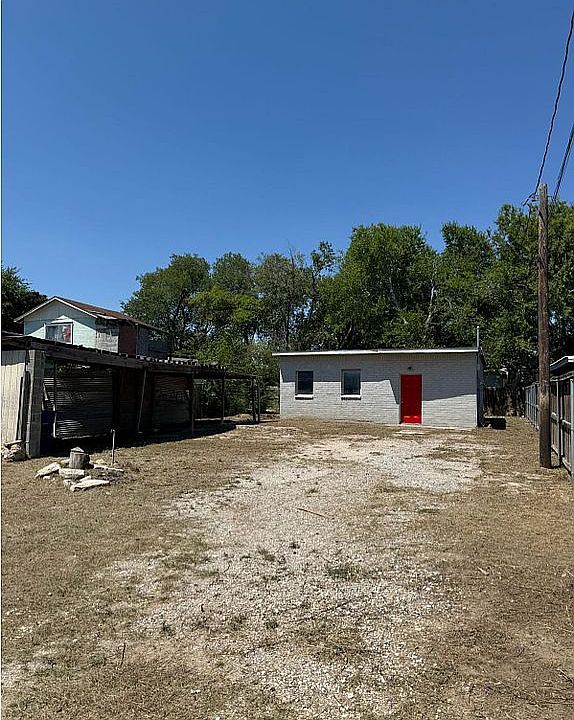 1st image of 6439 Marcum Dr