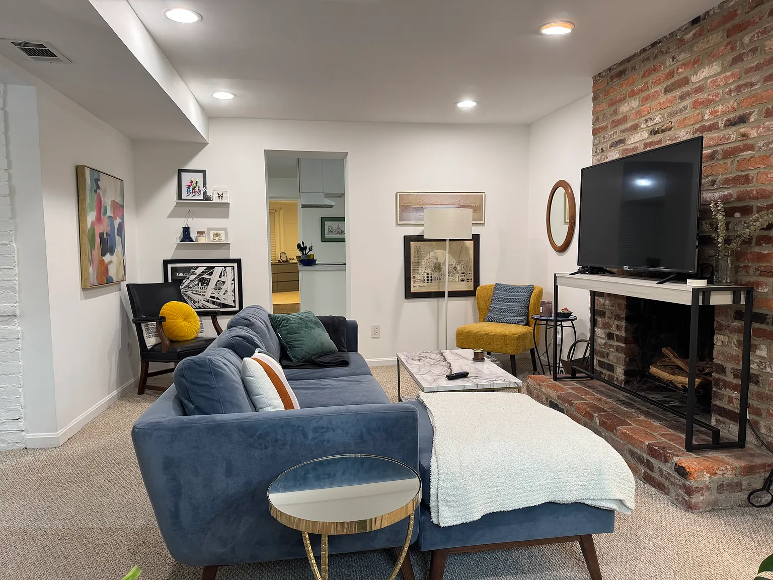 1 bed, 900 sqft, $2,450 — Photo 4