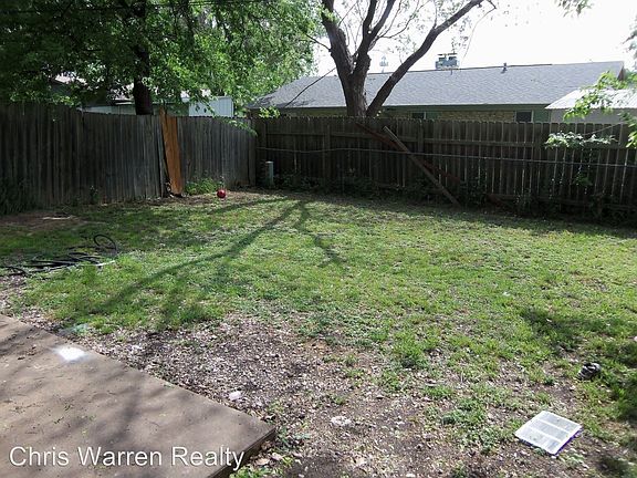 3rd image of 11111 Renel Dr #B