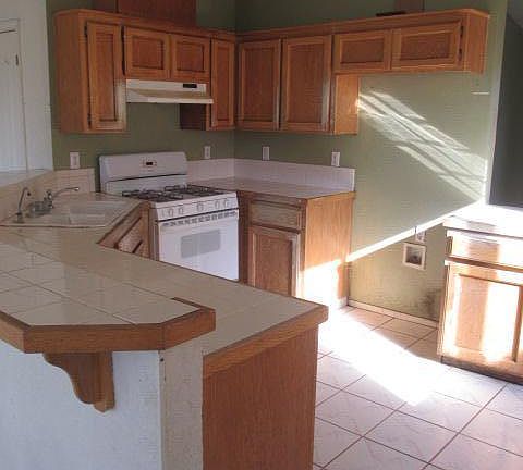 2nd image of 7292 Onyx Ave