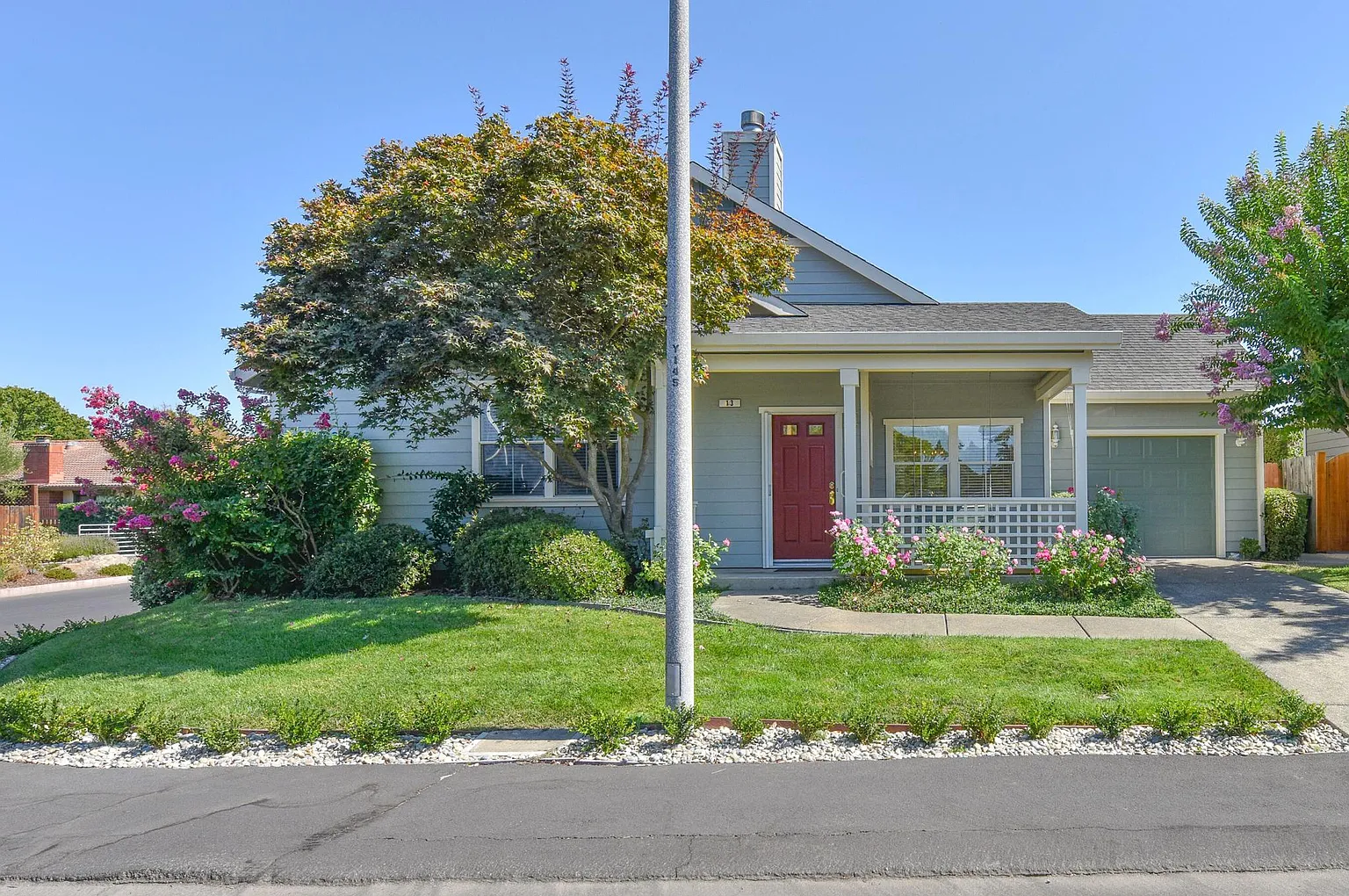 13 Forrester Ln photo 1