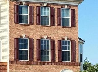 100 Darden Ct E, Martinsburg, WV 25403