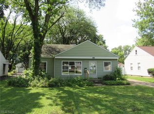 23829 Gessner Rd, North Olmsted, OH 44070