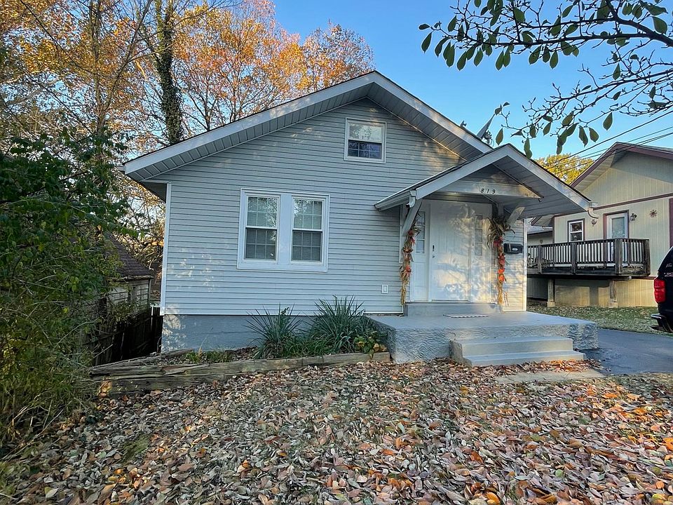 1st image of 819 Edna Ave