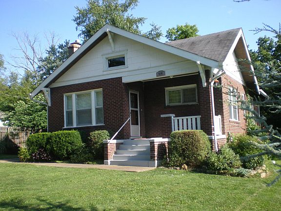 Front lawn 2